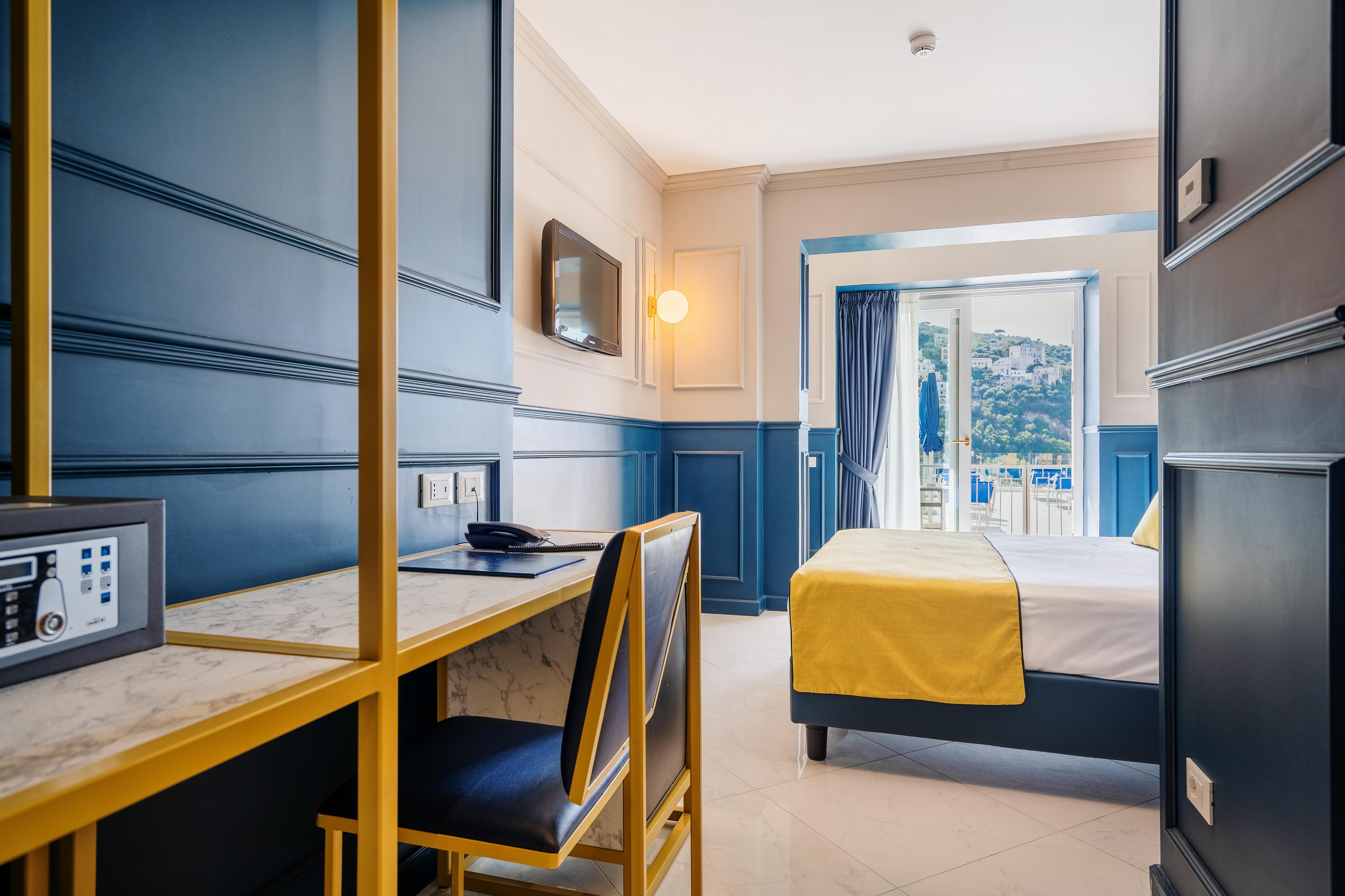 Hotel Mary فيكو إيكوينس المظهر الخارجي الصورة