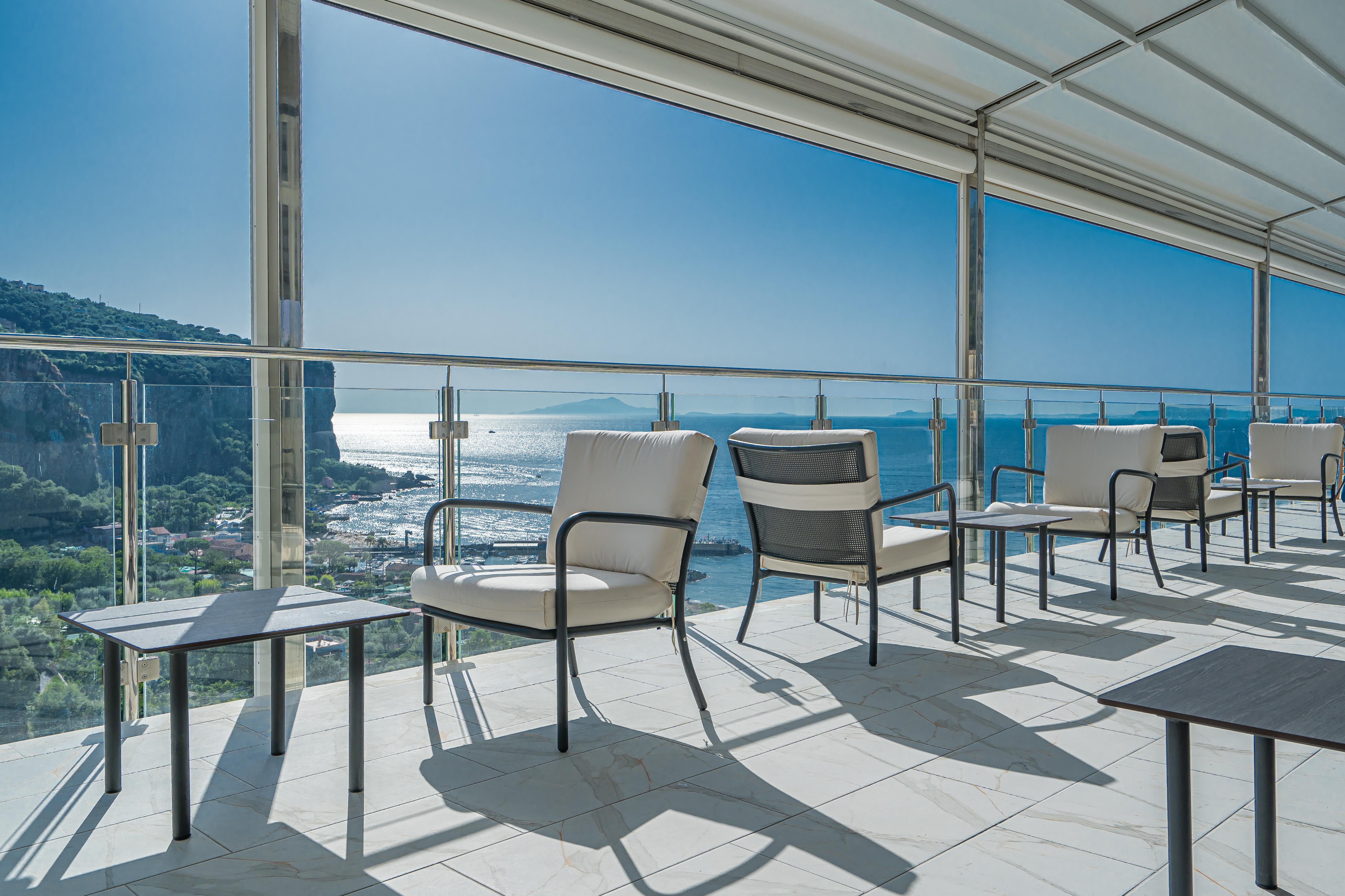 Hotel Mary فيكو إيكوينس المظهر الخارجي الصورة